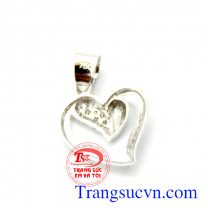 Mặt trái tim vàng trắng 18k đẹp