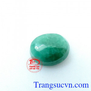 Ngọc lục bảo cho người mệnh thổ và hỏa