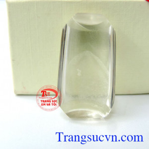 Thạch anh trắng bóng núi