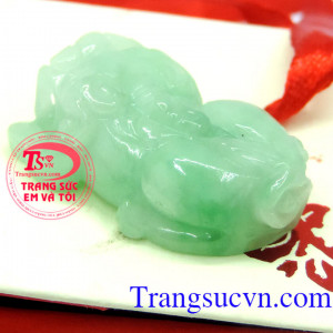 Tỳ hưu cẩm thạch mặt dây