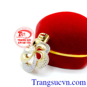 Mặt vàng 18k quý phái