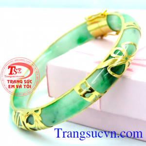 Ngọc cẩm thạch bọc vàng, ngọc cẩm thạch phong thủy. Vòng ngọc hoa văn tinh tế