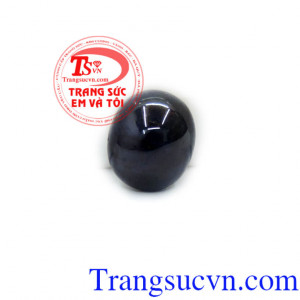 Sapphire lam đậm tự nhiên