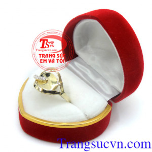 Nhẫn nữ mặt to đẹp