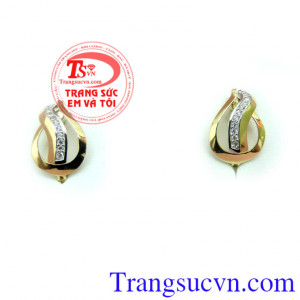 Hoa tai vàng tây tinh tế