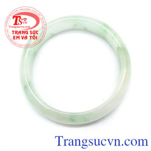 Vòng tay bản hẹ màu đẹp