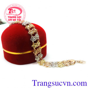 Lắc nữ thời trang 2016 là món quà tuyệt vời cho người yêu thương