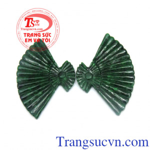 Quạt ngọc xua tan bệnh tật