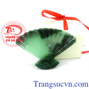 Quạt ngọc vô giá to đẹp