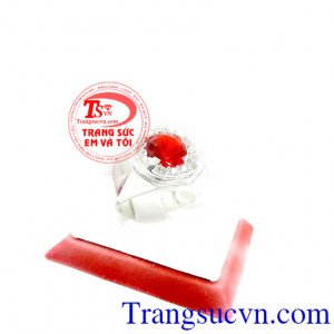 Nhẫn bạc đá đỏ mệnh Hỏa