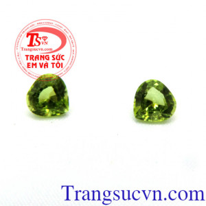 Peridot trái tim thiên nhiên