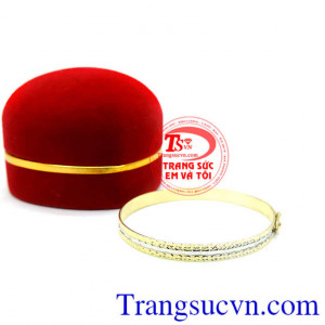 Vòng tay trẻ em vàng tây