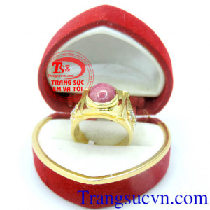 Nhẫn nam Ruby quyền lực, nhẫn nam ruby đẹp, vàng 14k chuẩn chất lượng, nhẫn nam ruby thiết kế độc đáo mang lại vẻ quý phái cho nam giới, nhẫn giao hàng toàn quốc, bảo hành 12 tháng.