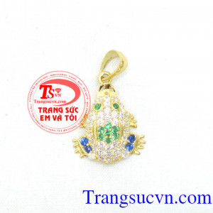 Mặt dây con cóc vàng tây