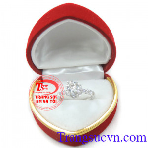Nhẫn nữ vàng trắng kim cương nhân tạo