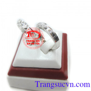 Nhẫn cưới vàng trắng đẹp