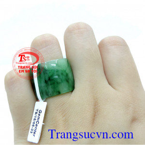 Nhẫn ngọc phỉ thúy cao bản chất lượng đảm bảo,nhẫn cẩm thạch thiên nhiên có giấy kiểm định,nhẫn ngọc phỉ thúy,nhẫn cẩm thạch,nhẫn ngọc cẩm thạch, nhẫn ngọc phỉ thúy