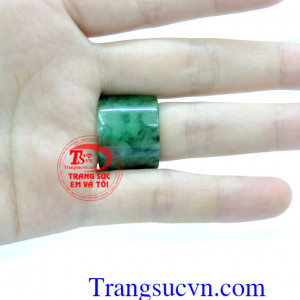 Nhẫn ngọc phỉ thúy cao bản chất lượng đảm bảo,nhẫn cẩm thạch thiên nhiên có giấy kiểm định,nhẫn ngọc phỉ thúy,nhẫn cẩm thạch,nhẫn ngọc cẩm thạch, nhẫn ngọc phỉ thúy