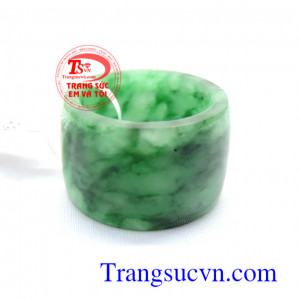 Nhẫn phỉ thúy vân sơn thủy