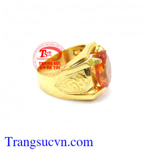 Thạch Anh mang lại tiền tài . Nhẫn thạch anh vàng phù hợp cho những người kinh doanh, thường xuyên giao tiếp với nhiều người. Đem lại sự tự tin, sang trọng cho người đeo nhẫn.