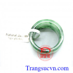 Ngọc phỉ thúy miến điện