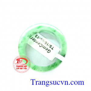 Nhẫn ngọc món quà ý nghĩa từ lâu chiếc nhẫn được chọn là vật đính ước và là biểu tượng của tình yêu không thể phai,nhẫn đá tự nhiên mang ý nghĩa trọn vẹn sản phẩm
