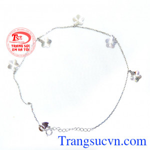 Lắc chân vàng tây 14k, vàng trắng. Thiết kế hình bông hoa đơn giản. Dễ phối đồ khi diện.