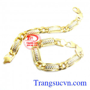 Lắc tay vàng tây dành cho nam với thiết kế truyền thống các mắt vàng gắn vào nhau tạo thành chiếc lắc tay vàng cho nam