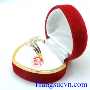Nhẫn nữ đính đá giá rẻ TSVN giao hàng trên toàn quốc.