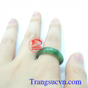 Nhẫn ngón trỏ ngọc ngọc cẩm thạch