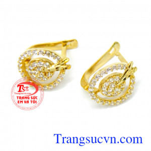 Hoa tai tròn cổ điển