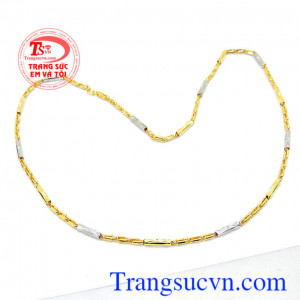 khách hàng ưa chuộng nhiều năm liền. Dây chuyền nam vàng tây