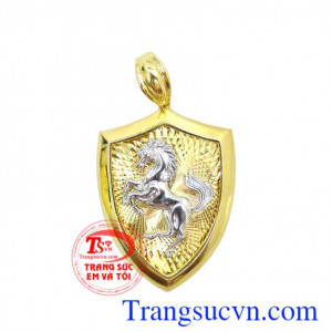 Bộ sản phẩm dây chuyền + Mặt dây vàng 10k dành cho Nam. Bộ sản phẩm dây chuyền + Mặt dây vàng 10k đẹp giá hấp dẫn,dây chuyền vàng,mặt ngựa vàng tinh tế và sang trọng.