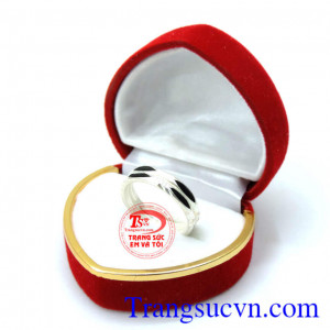 Uy tín Chất lượng Đảm bảo, Dành cho những cặp đôi yêu nhau, Nhẫn bạc nữ giới, Bên nhau trọn đời.