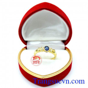 Nhẫn nữ sappphire chuẩn chất lượng,kèm giấy kiểm định, giao hàng trên toàn quốc. Nhẫn nữ sapphire 18k lam nhỏ xinh