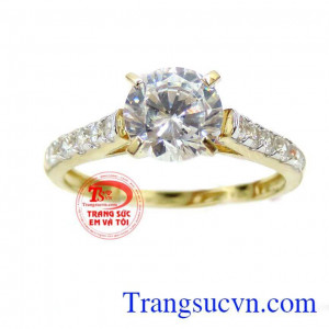 Nhẫn nữ đá quý sang trọng