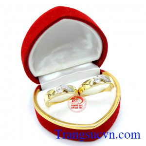 Cặp nhẫn cưới tình yêu ngọt ngào, đơn giản mà gắn kết bền chặt