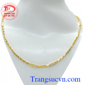 Dây vàng nam tài tử, dây chuyền nam thiết kế đơn giản sang trọng, mang lại phong thái tài tử, phóng khoáng cho nam giới