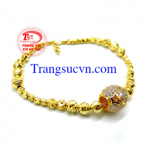 Lắc tay nữ vàng quý phái đảm bảo chất lượng vàng. 