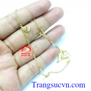 Lắc chân nhật nguyệt vàng