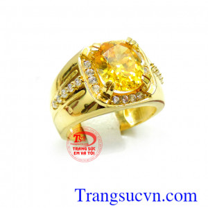 Nhẫn nam vàng tây đá vàng chất lượng vàng đảm bảo uy tín,mặt đá màu vàng,nhẫn vàng tây hột màu vàng chanh,nhẫn nam vàng tây đẹp hợp phong thủy và trang phục,đeo sang trọng và nổi bật giữi đám đông