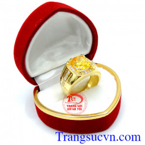 Nhẫn nam vàng tây đá vàng chất lượng vàng đảm bảo uy tín,mặt đá màu vàng,nhẫn vàng tây hột màu vàng chanh,nhẫn nam vàng tây đẹp hợp phong thủy và trang phục,đeo sang trọng và nổi bật giữi đám đông