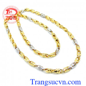 Dây chuyền nam thời trang, phong cách