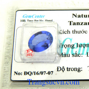 Tanzanit tự nhiên