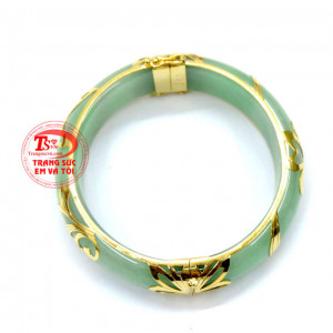 Vòng ngọc bản hẹ vàng hoa văn