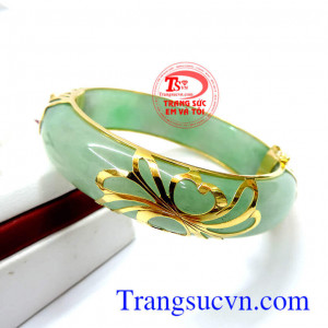 Vòng ngọc bản hẹ vàng hoa văn