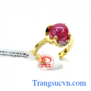 Nhẫn nữ hoa ruby may mắn