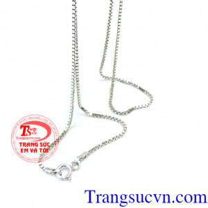 Dây chuyên sáng bóng