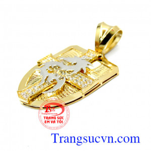 Chất lượng vàng đảm bảo chất lượng vàng trắng + vàng màu, thiết kế và chế tác sắt nét tinh tế, Mặt dây nam vàng tây rồng đẹp