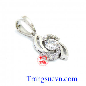 Bán sản phẩm mặt dây chuyền vàng tây màu trắng kết hợp với kim cương. Mặt dây chuyền vàng tây trắng+kim cương